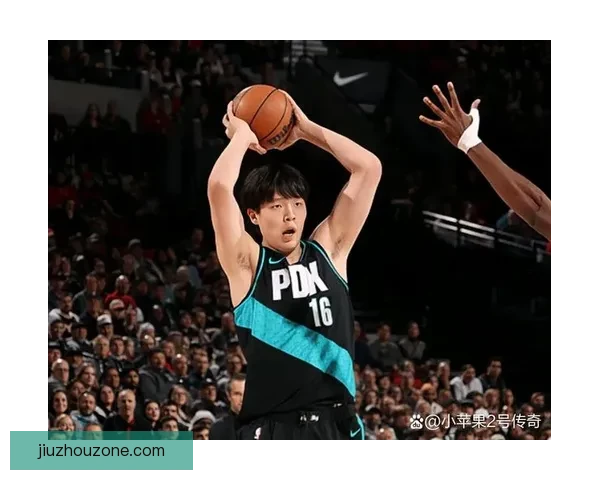 杨瀚森坦言状态挣扎渴望重返开拓者找回手感打出全新表现
